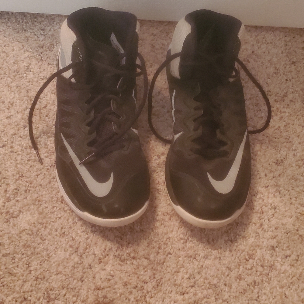 basketball shoes